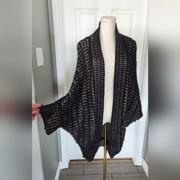 ZaraโShawl Batwing knit wrap sweater - Size Medium - Picture 3 of 9